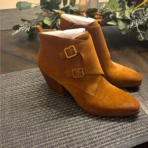Brand New Michael Kors Loni Ankle Boots - Size 10